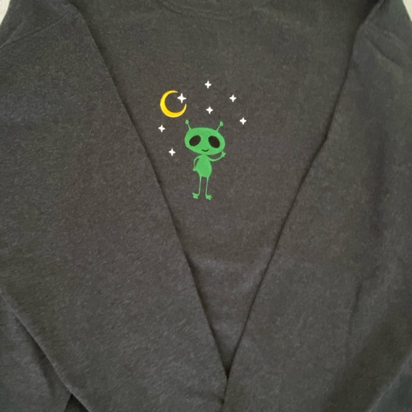Adorable alien Embroidered Sweatshirt - Picture 2 of 3
